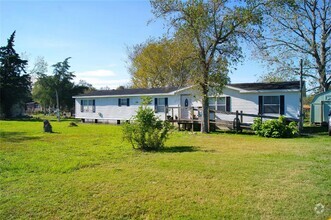 Building Photo - 1611 Bunyard