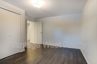 Building Photo - 1370 Springfield Rd