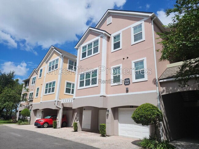 Foto del edificio - 6685 Queens Borough Ave