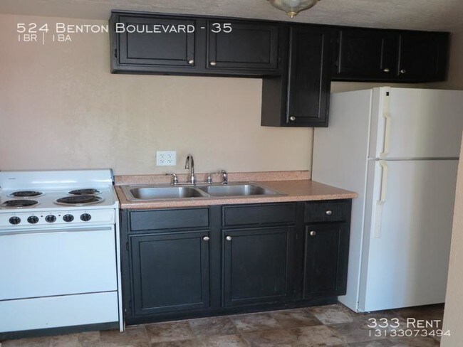 Building Photo - 524 Benton Blvd
