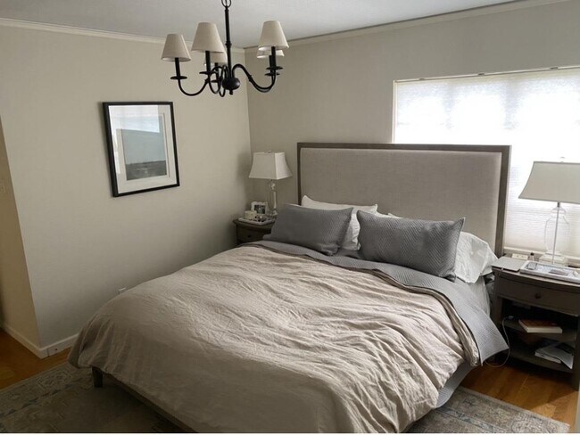 Foto del edificio - 2107 Eaton Ave