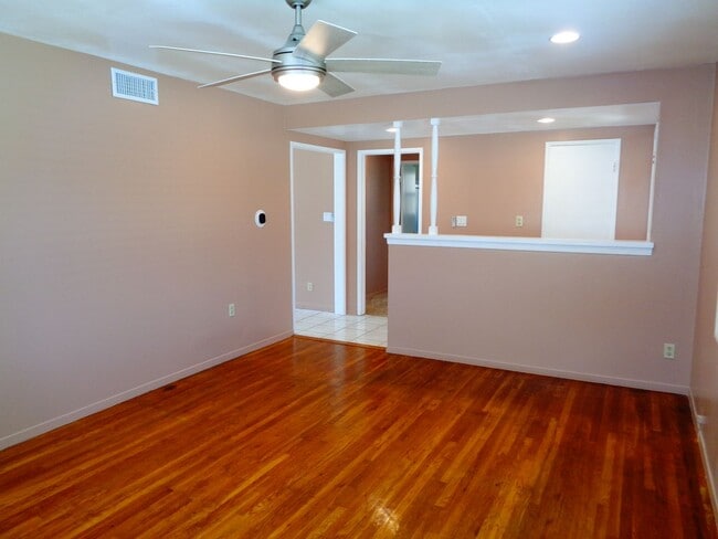 Building Photo - Coming Soon-Remodeled 3 Bed 2 Bath Home Fo...