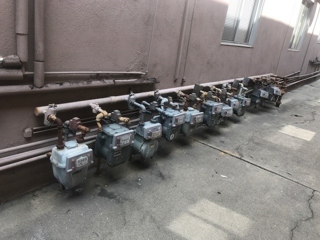 Foto del edificio - 2830 S Sepulveda Blvd