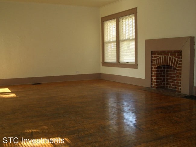 Building Photo - 6 br, 2 bath House - 324 N. Charles
