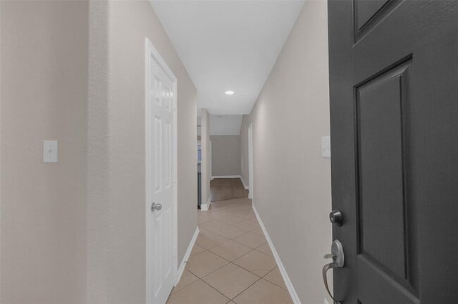 Building Photo - 10143 Rose Willow Ln