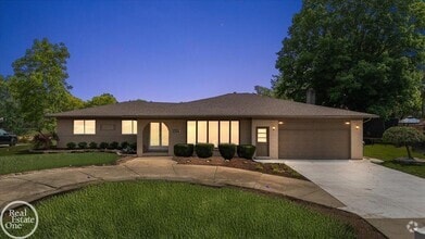 Building Photo - 2532 Belle View Dr