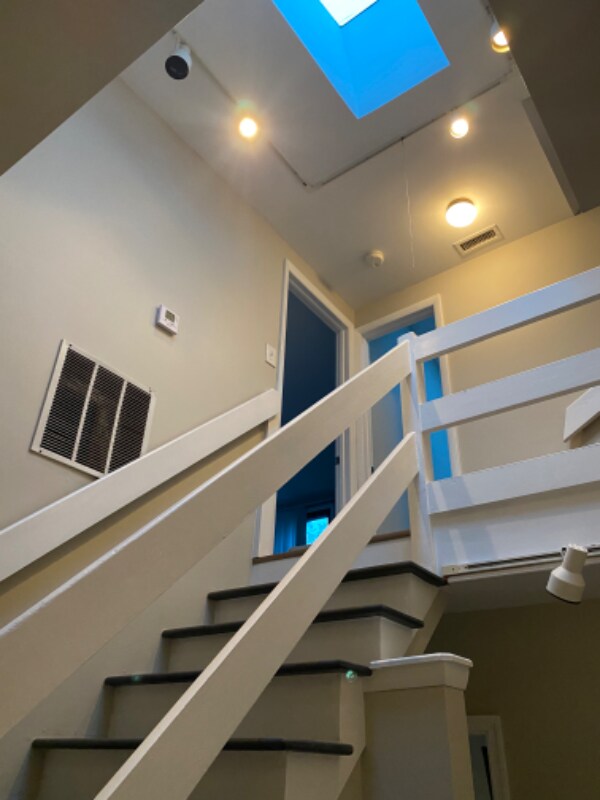 Foto del edificio - 212 64th St