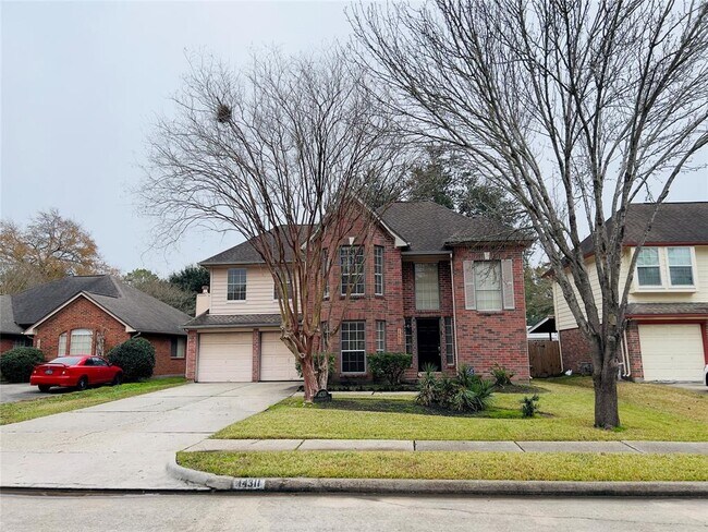 Foto del edificio - 14311 Providence Pine Trail