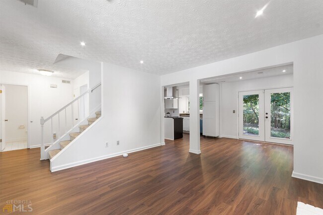 Foto del edificio - 10440 Virginia Pine Ln