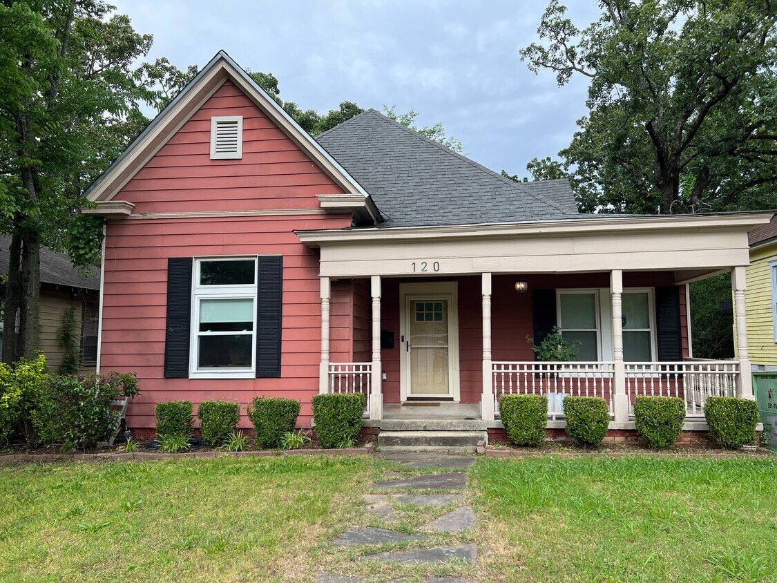 Foto principal - 120 S Woodrow St