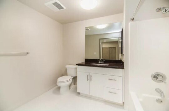 Foto del edificio - Sherman Oaks Place