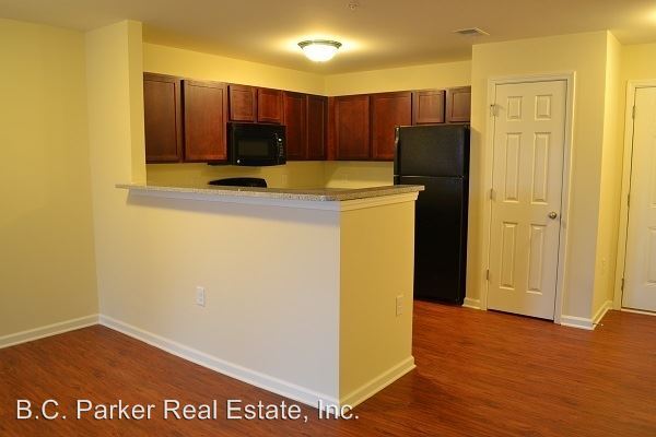 Foto del edificio - 2729-2731 Kirkwood Dr