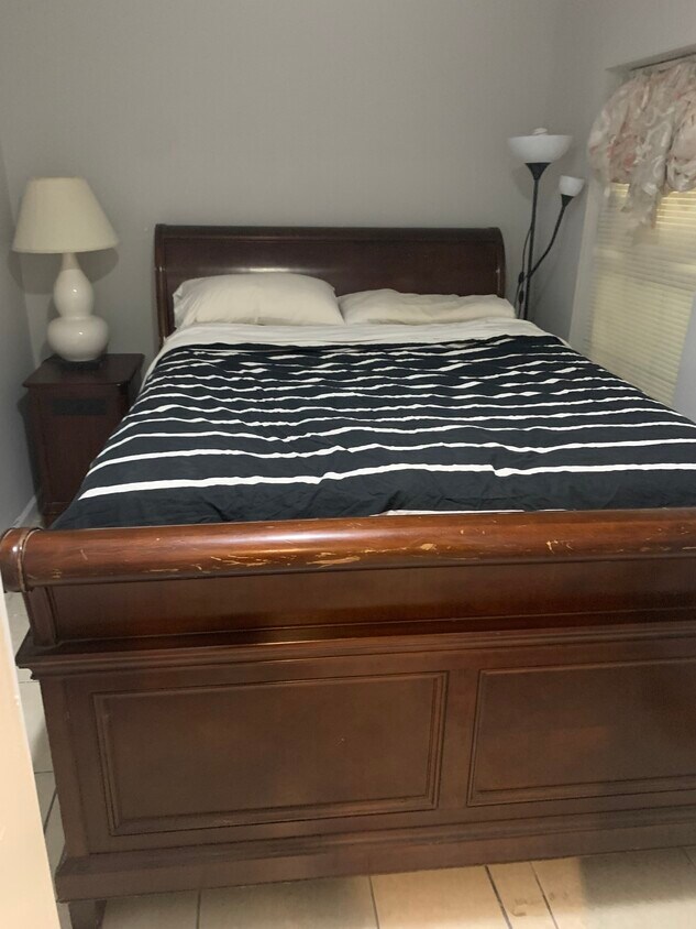 10507 Elders Hollow Dr Unit Basement, Mitchellville, MD 20721