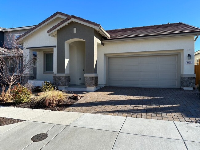 Building Photo - Beautiful single story home in Wing Field ...