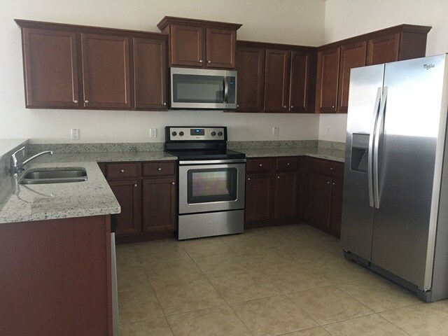 Foto del edificio - 1318 SW 22nd Ave