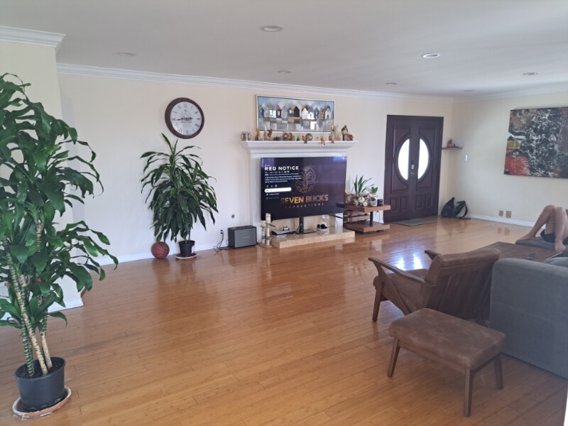Primary Photo - 1624 Glenmont Dr