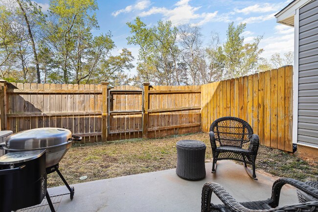 Foto del edificio - 193 Northwood St