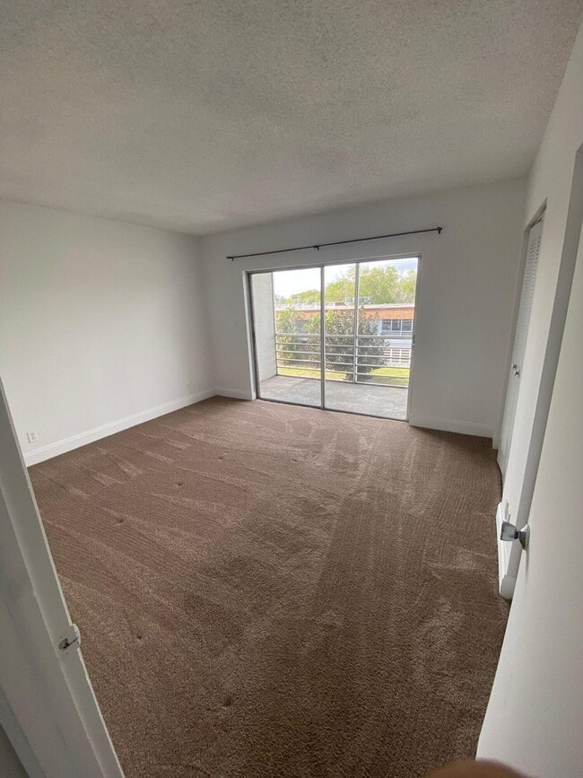 Building Photo - 6289 Lear Dr