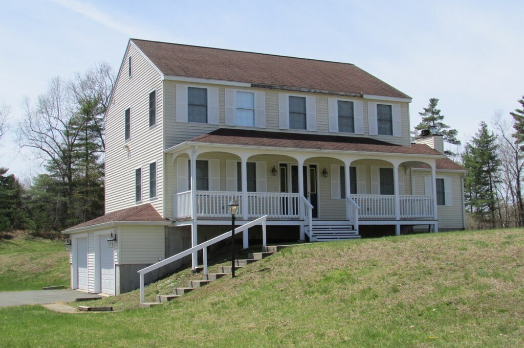 Primary Photo - 1 Sprucedale Dr