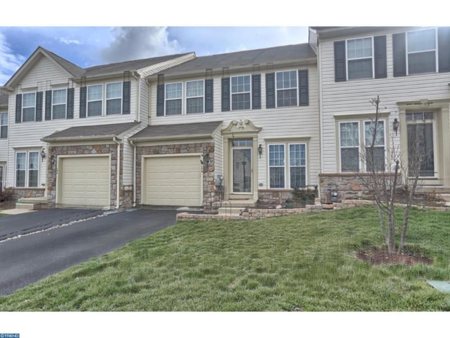 Building Photo - 106 N Savanna Dr