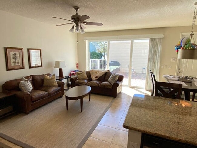 Photo - 1370 Turnbridge Dr House