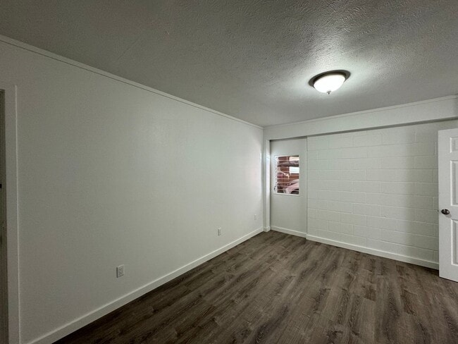 Building Photo - Napili One Bedroom One Bath Ohana