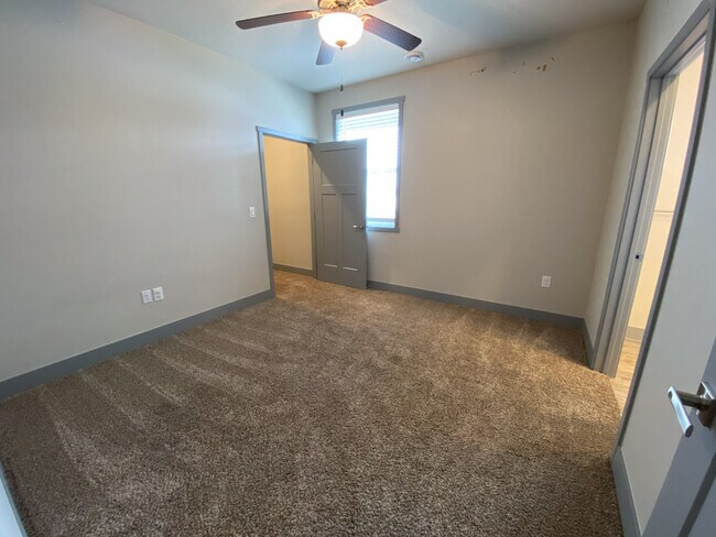 Dormitorio - Mortensen Heights