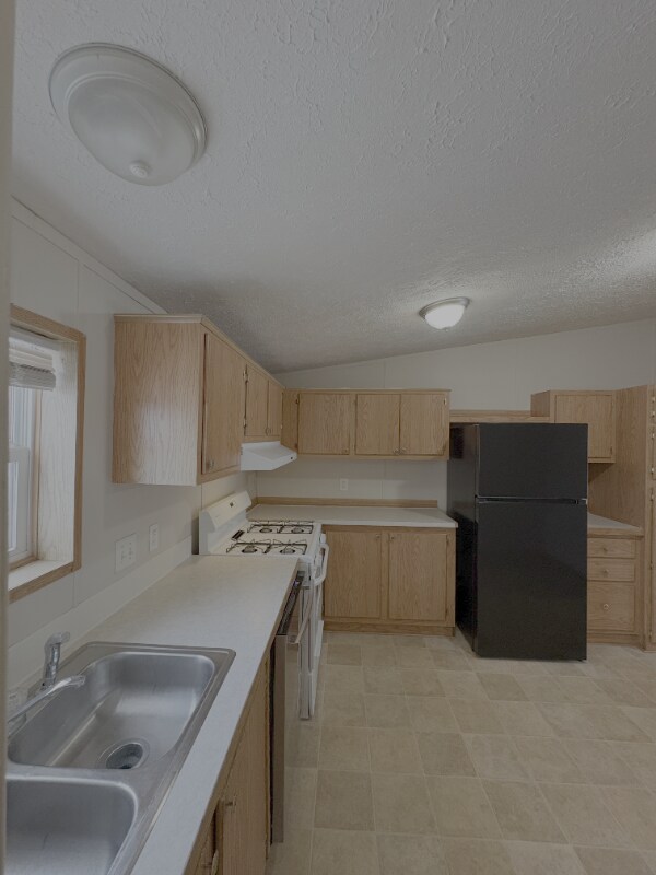 Building Photo - 356 Shummard Branch