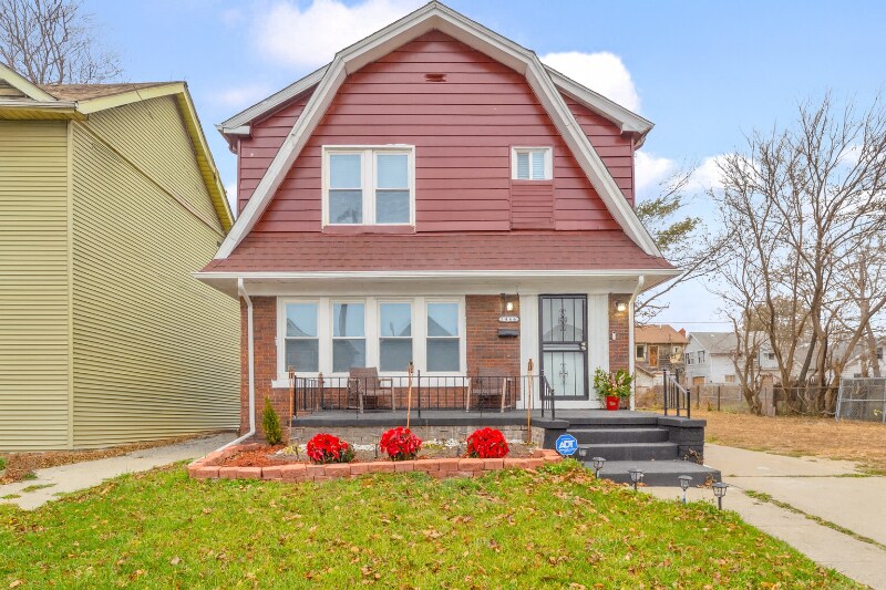 Foto principal - 2466 Highland St