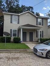 Building Photo - 93 Bass St