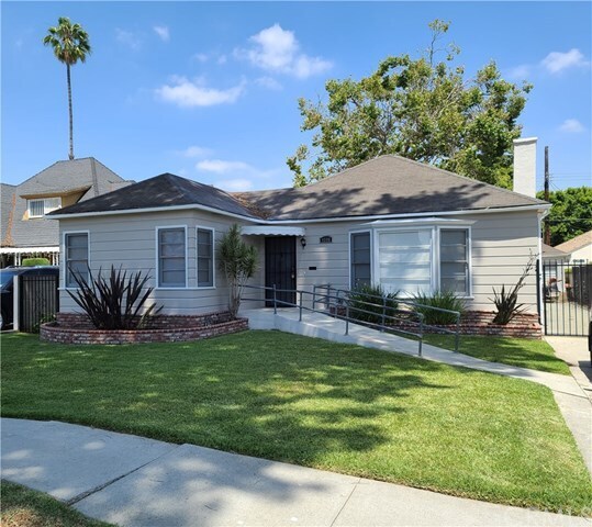 Foto principal - 4006 Olmsted Ave