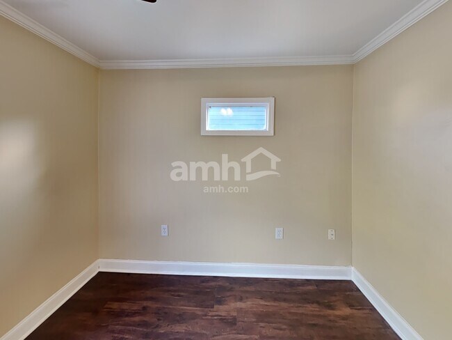 Building Photo - 414 Arrowhead Trail