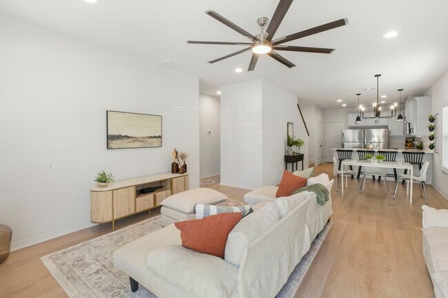 Foto del edificio - 228 Richards St