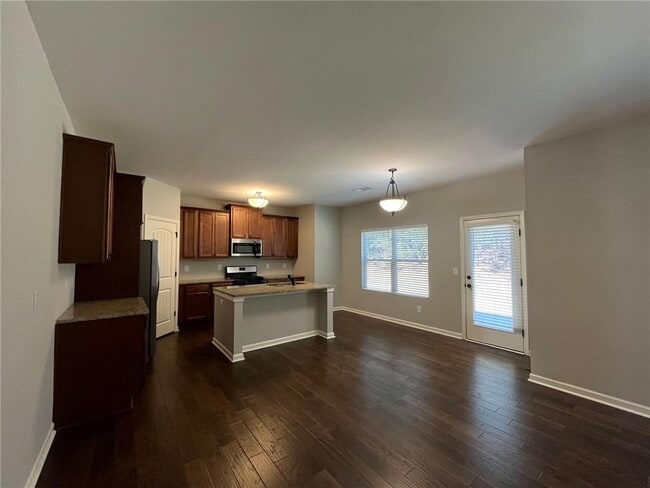 Building Photo - 106 Gunier Cir