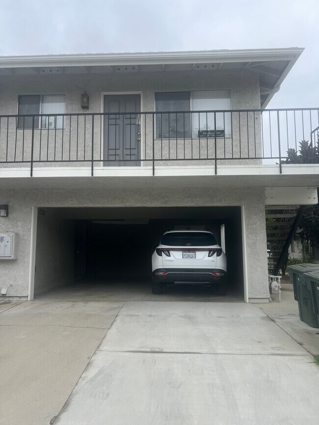 Foto del edificio - 1127 Acadia Pl