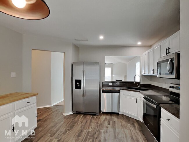 Foto del edificio - 10229 Dallam Ln