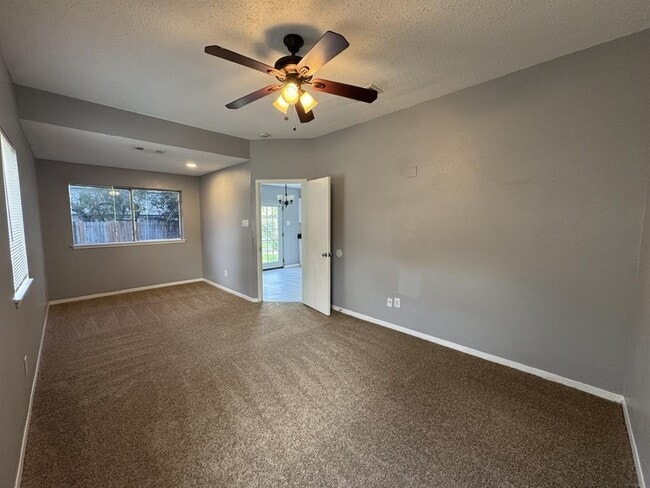 Building Photo - 9634 W Savile Cir