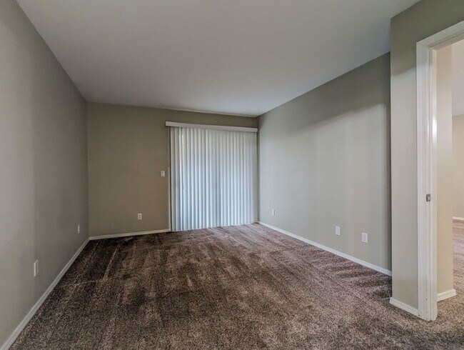 Foto del edificio - 4827 67th Street NE