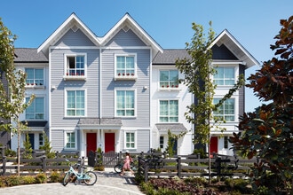 Building Photo - Gardner Townhomes