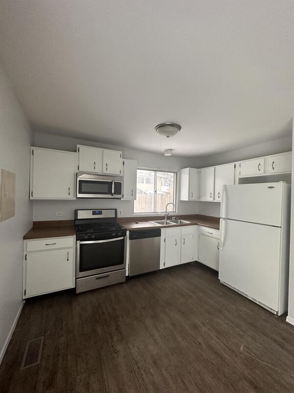 Building Photo - 178 Highbury Dr