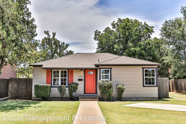 Foto del edificio - 2 br, 1 bath House - 2509 35th Street