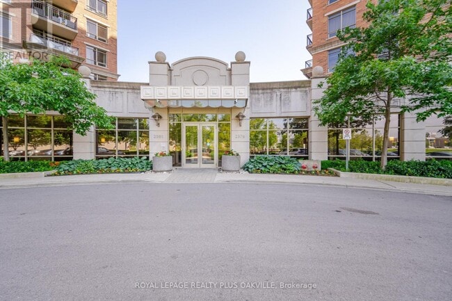 Building Photo - 2379 Central Park Dr