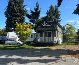 Building Photo - 261831 US-101