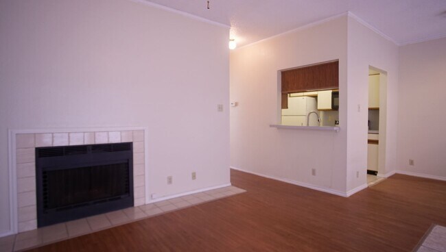 Foto del edificio - 2/2 Condo in Central Austin
