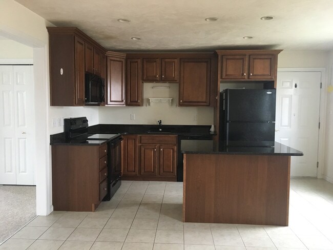 Kitchen Granite Counter - 24 Spring Bars Rd