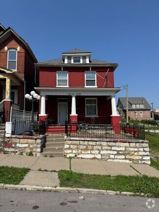 Building Photo - 114 S 12th St