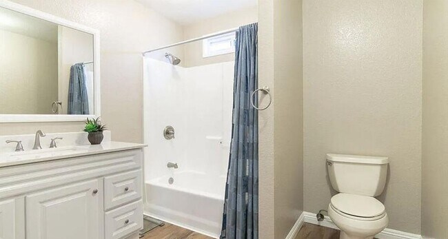 Foto del edificio - 928 E 57th St