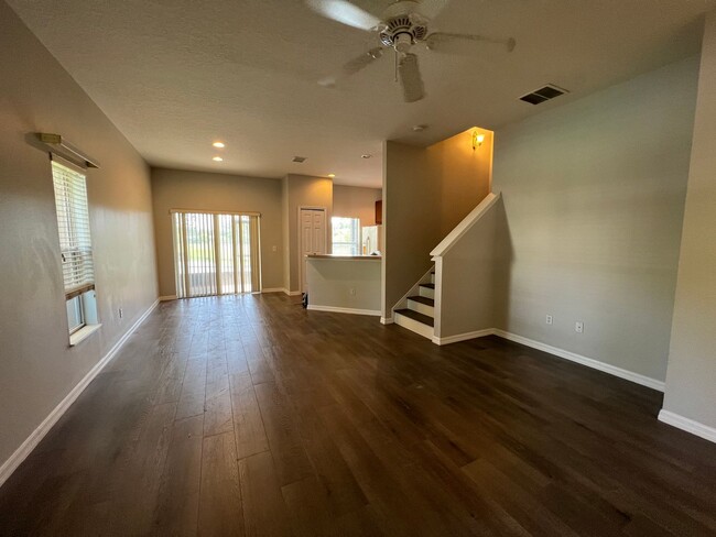 Photo - Great Location, near Maitland and I-4, 3 b... House