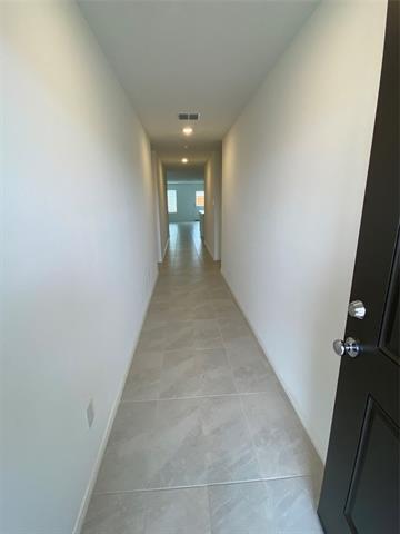 Building Photo - 417 Riverside Dr