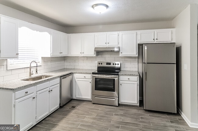 Building Photo - 2626 Del Ridge Dr